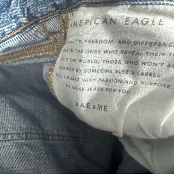 American Eagle curvy mom jeans size 24 - Picture 6 of 6